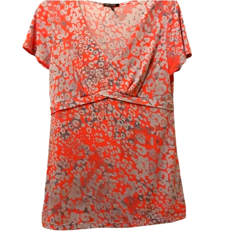 Daisy Fuentes V-neck Tunic Salmon Pink and Grays size M EUC